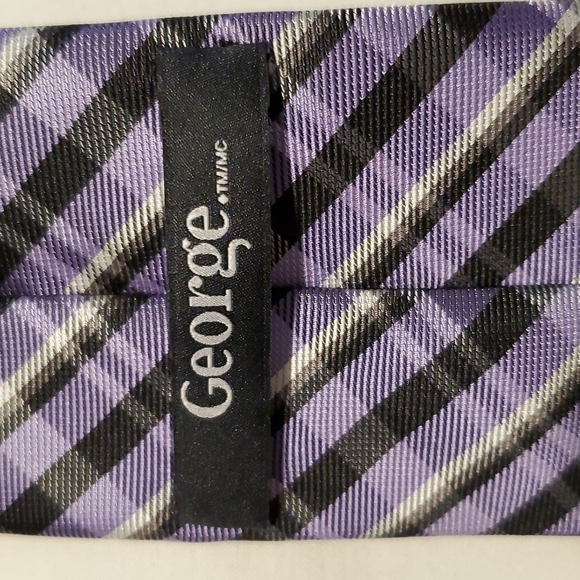 Men's George purple, black and white pattern tie - Picture 5 of 6